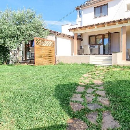 Doris One Apartment Novigrad  ภายนอก รูปภาพ