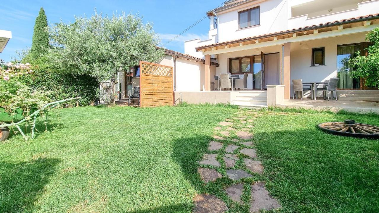 Doris One Apartment Novigrad  ภายนอก รูปภาพ